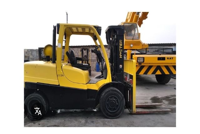 Forklift Different Sizes (1 to 15 Ton)