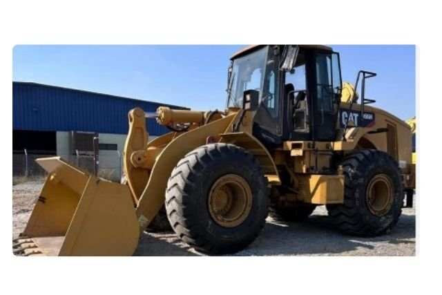 Shovel Various Sizes for rent in Meydan